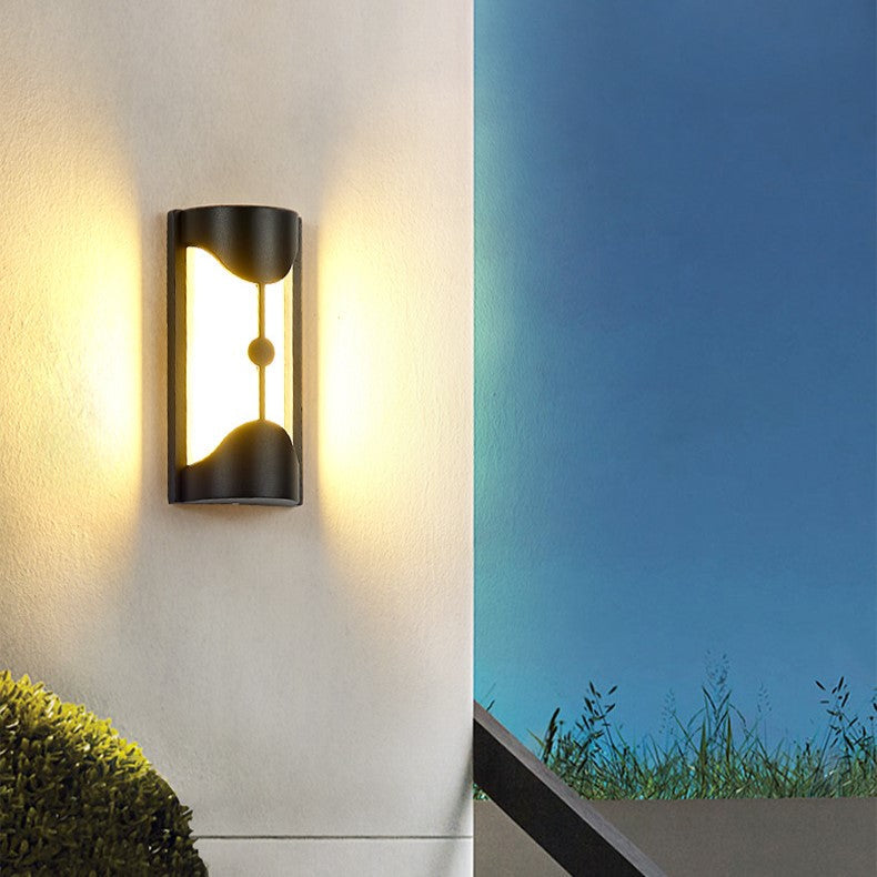 Contemporary Industrial Aluminum Acrylic LED Waterproof Outdoor Wall Sconce Lamp For Garden