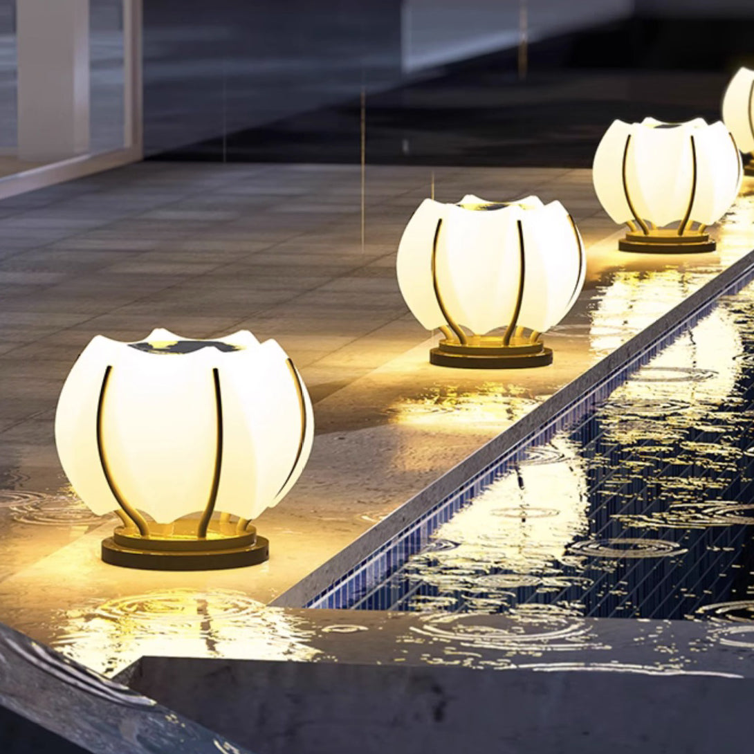 Modern Minimalist Lotus Round PE Iron LED Outdoor Light For Outdoor Patio