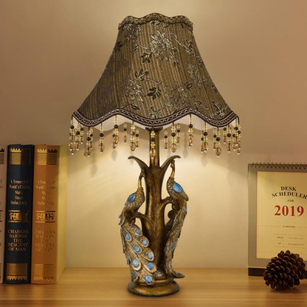 Modern Light Luxury Retro Tassel Resin 1-Light Table Lamp - Image 12