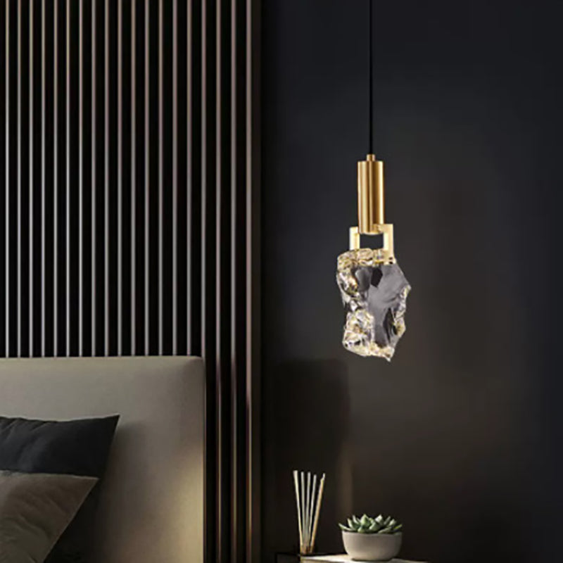 04-f5208a10-0324-4682-9f60-e79245b5385c.jpg Modern Luxury Copper Irregular Crystal Stone LED Pendant Light For Living Room - Image 1
