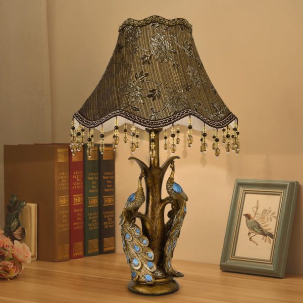 Modern Light Luxury Retro Tassel Resin 1-Light Table Lamp - Image 2