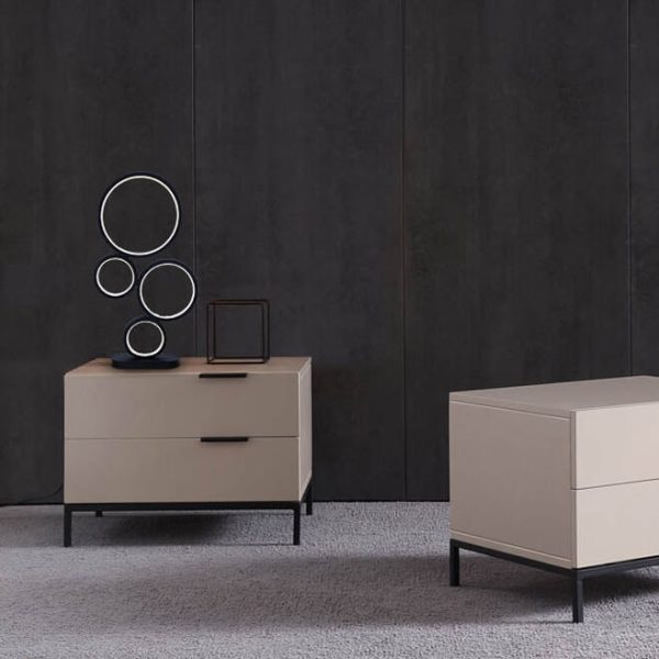 Minimalist 4-Circle Ring LED Table Lamp - Image 15