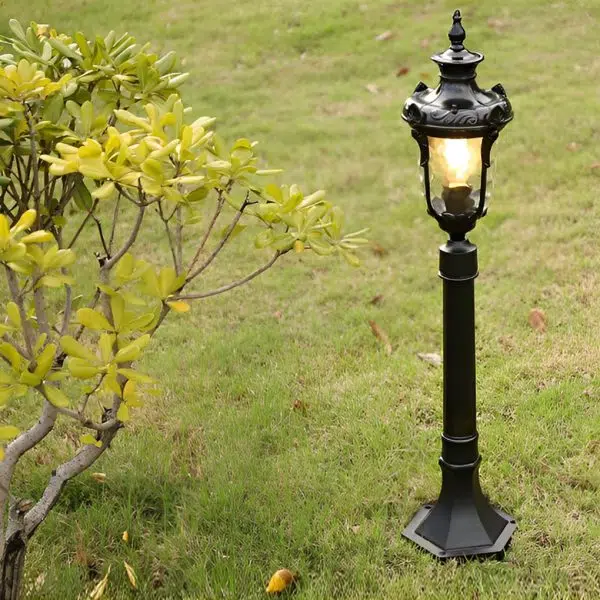 European-Style Waterproof Outdoor Lawn Lamp Elegant Pathway Lighting - Image 7