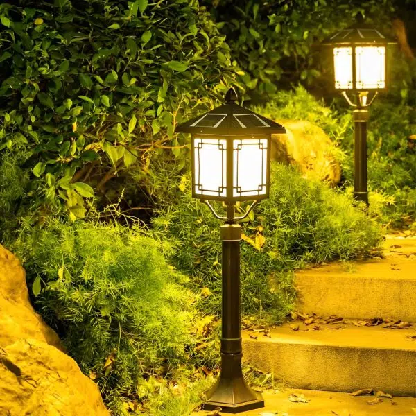 Ancient House Style Solar LED Post Light with 3-Step Dimming Durable Outdoor Lamp - Image 9