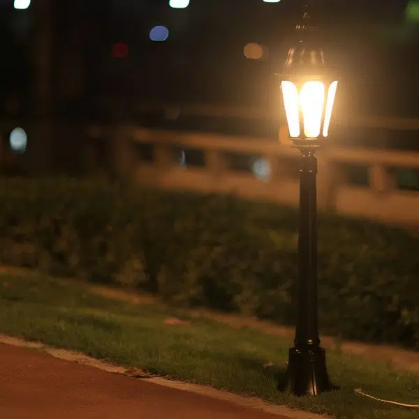 Elegant European-Style Black LED Outdoor Pathway Lamp Post - Image 11
