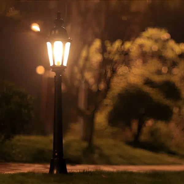 Elegant European-Style Black LED Outdoor Pathway Lamp Post - Image 12