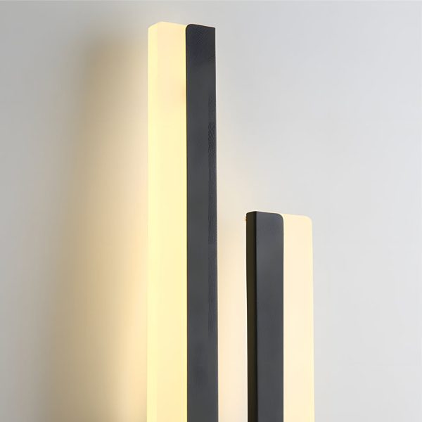 Modern 2-Light Linear LED Wall Lamp with 3-Step Dimming - Black/Gold Wall Sconce - Image 14