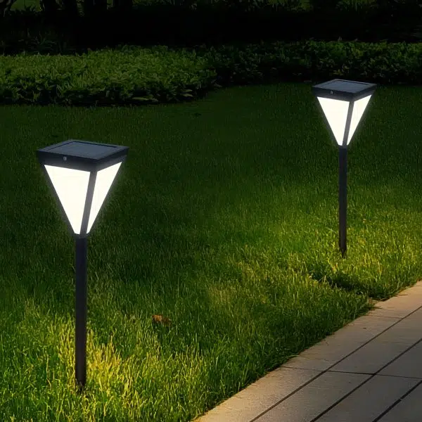 Outdoor Waterproof 2.6w LED Modern Solar Pathway Lights Post Lights - Image 2