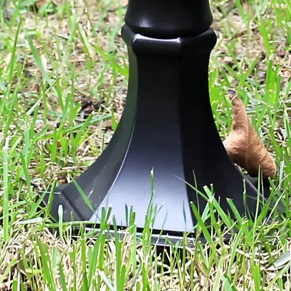 Elegant European-Style Black LED Outdoor Pathway Lamp Post - Image 2