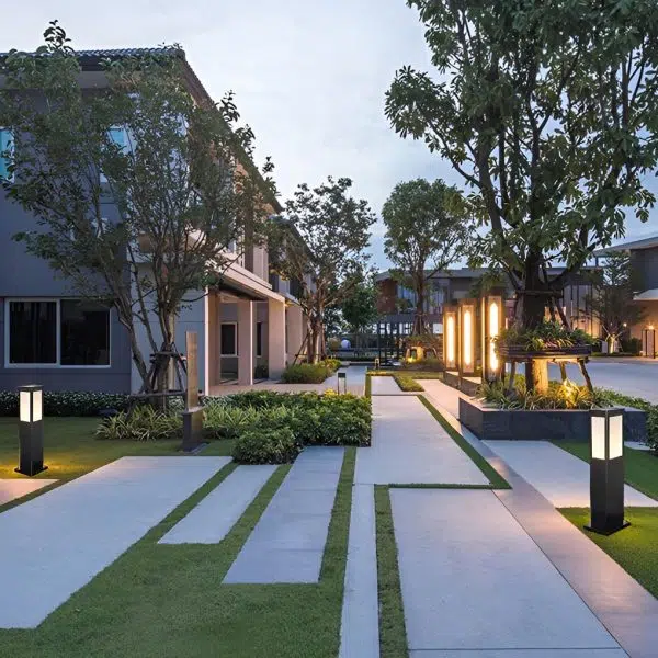 Remote-Controlled Industrial Solar Path Lights Waterproof & Square Outdoor Lighting - Image 4