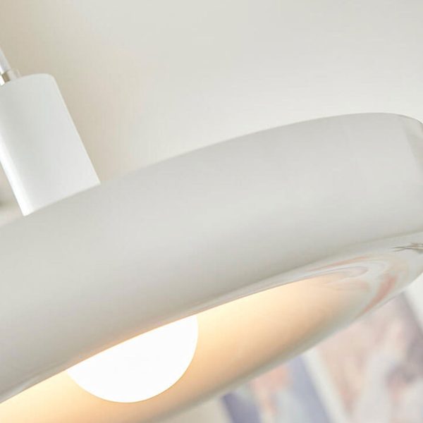 Nordic Minimalist UFO Metal Disc 1-Light Pendant Light - Image 10
