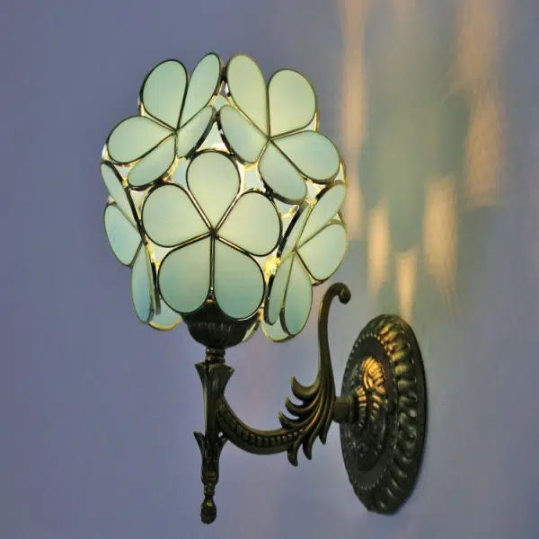 European Vintage Tiffany Flower Shaped Glass Metal 1-Light Wall Sconce Lamp - Image 10
