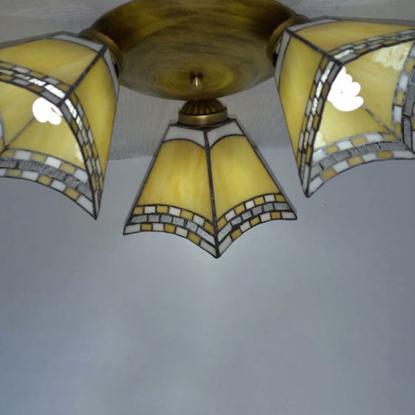 Tiffany Light Luxury Stained Glass Horn 3-Light Semi-Flush Mount Lighting - Image 15