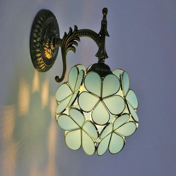 European Vintage Tiffany Flower Shaped Glass Metal 1-Light Wall Sconce Lamp - Image 12