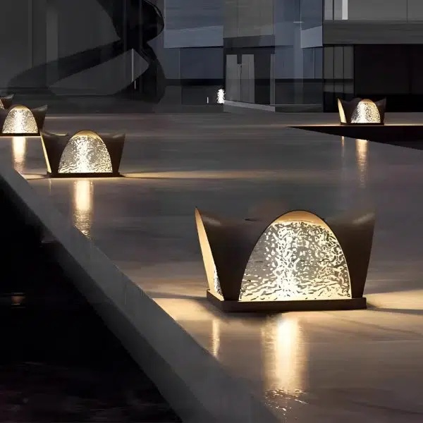 Creative Decor Waterproof IP65 LED Black Modern Solar Post Caps Lights - Image 2