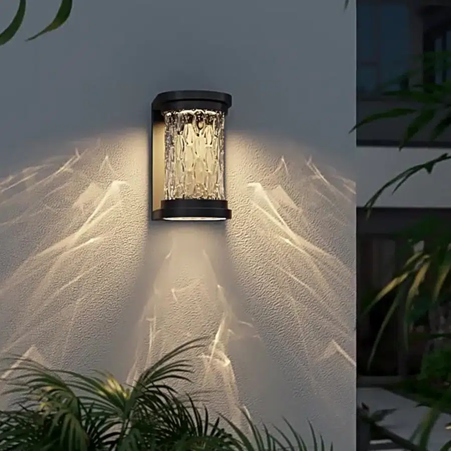 4-1ce82280-d030-4dd3-baf2-bac256675942.jpg Modern Luxury Glass Stereoscopic Luminescence Cylindrical LED Wall Light - Image 1