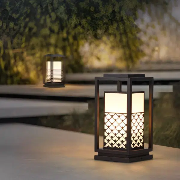 Retro Lantern Waterproof LED Black Modern Outdoor Lawn Lamp Solar Lights - Image 2