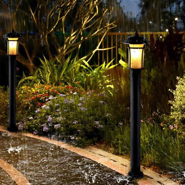 Classic Old England-Style Waterproof LED Garden Lamp - Image 4