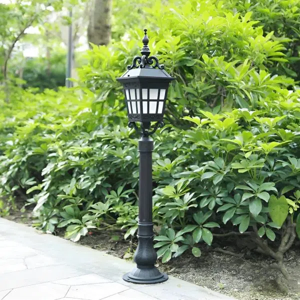 Outdoor Waterproof Aluminum Glass LED European Style Lawn Lamp Pathway Lights - Image 5