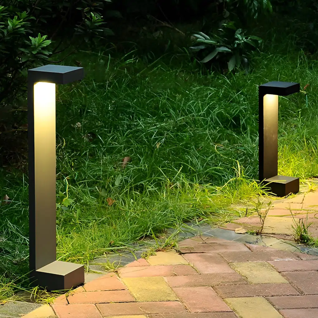 5-5aa06e6f-8edb-4a18-86fb-9f61e1ebc6c1.jpg Contemporary Rectangular COB Pathway Lights Waterproof Outdoor Garden Illumination - Image 1