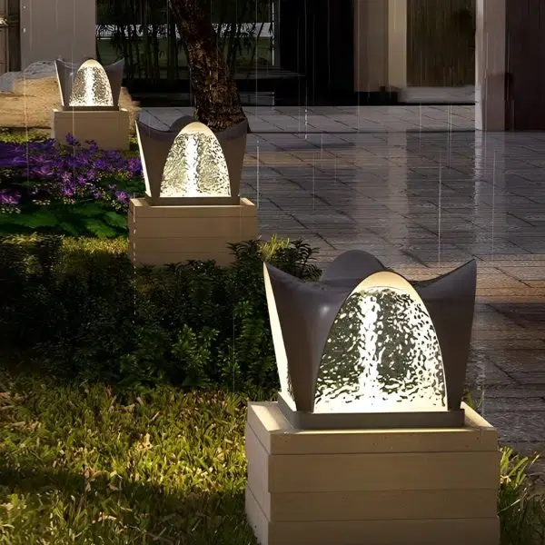 Creative Decor Waterproof IP65 LED Black Modern Solar Post Caps Lights - Image 3