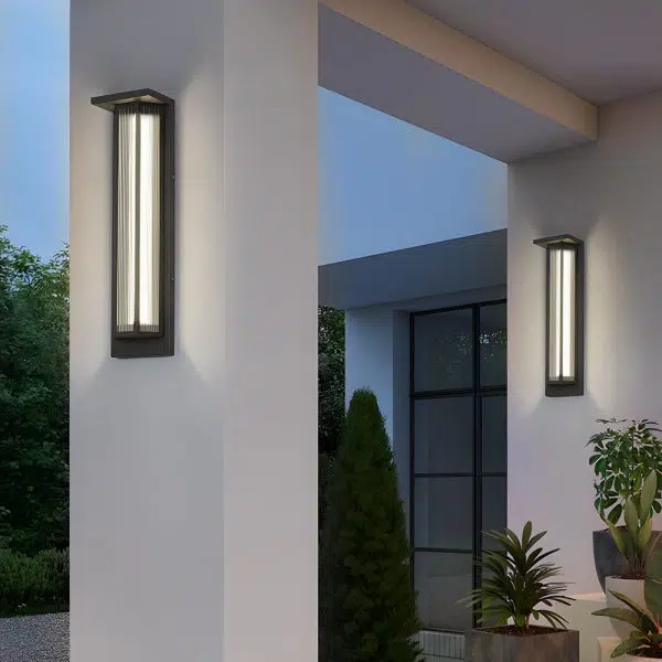 Black Rectangular Transparent Acrylic LED Outdoor Wall Lights - Image 4