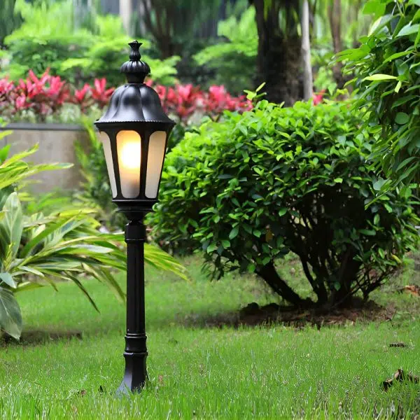 Elegant European-Style Black LED Outdoor Pathway Lamp Post - Image 6