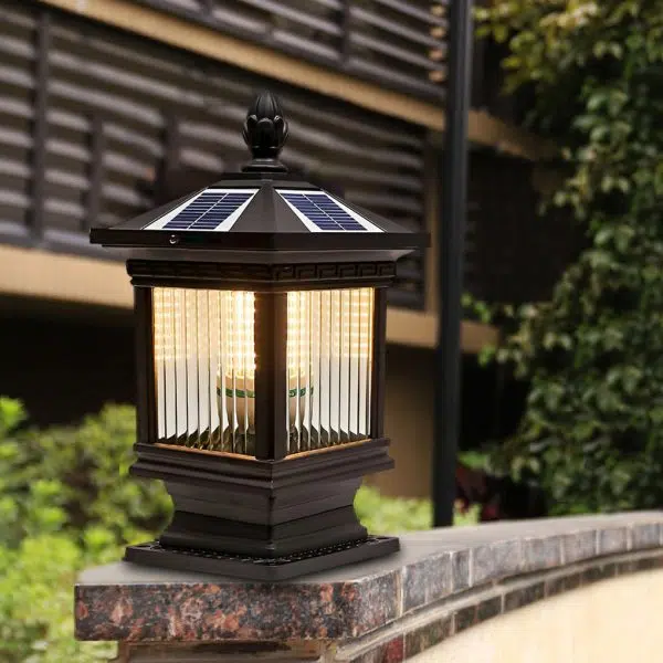 Vintage Grille Glass Shade Waterproof Retro Solar Fence Post Lights - Image 3