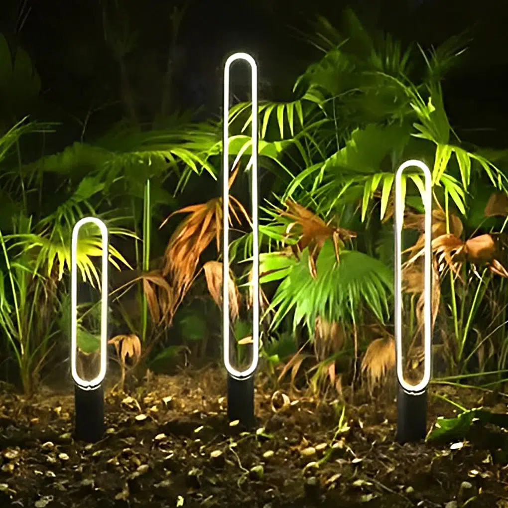 6-80f3017b-196d-49f9-8e66-939e96ae1759.jpg Waterproof Long Strip Aluminum LED Black Modern Solar Pathway Lights - Image 1