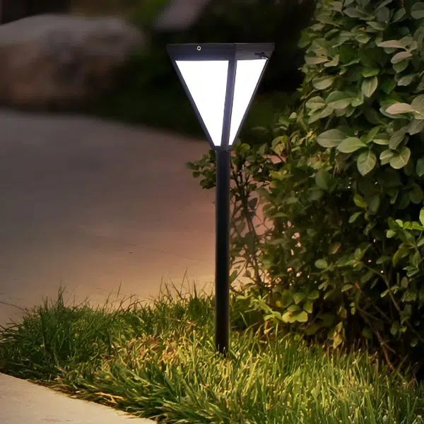 Outdoor Waterproof 2.6w LED Modern Solar Pathway Lights Post Lights - Image 8