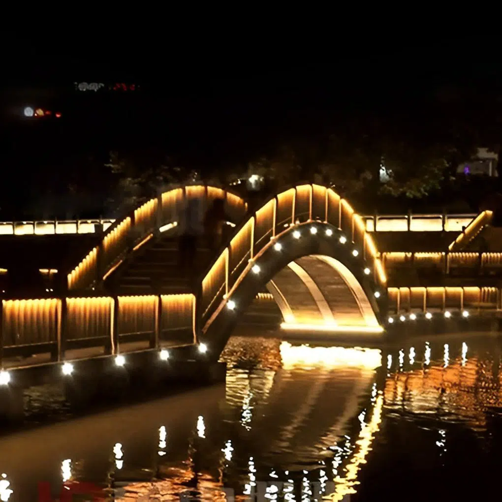 6-ffb63883-49e3-455f-b355-4c97f66bfa17.jpg 12W Linear LED Wall Washer Light Landscape Low Voltage Outdoor Lighting - Image 5