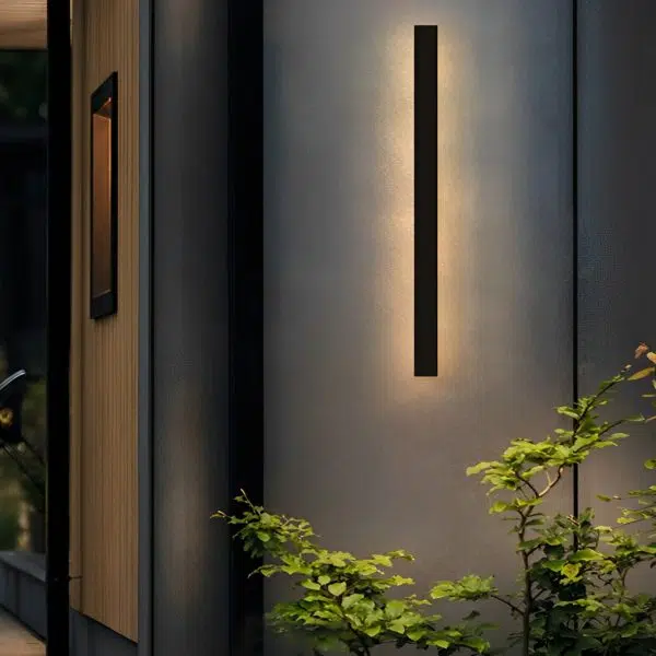 Minimalist Long Strip LED Waterproof Black Modern Solar Wall Sconce Lighting - Image 4