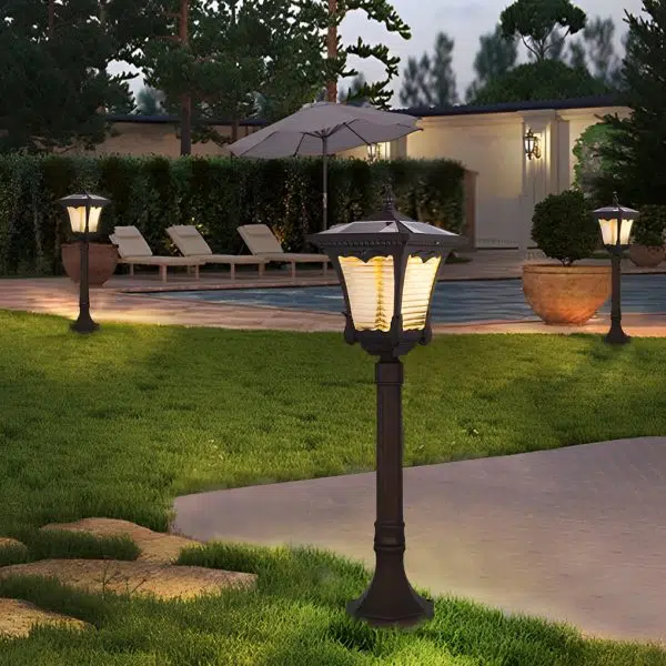 Vintage Intelligent Light Control LED Waterproof Retro Solar Lawn Lamp - Image 7