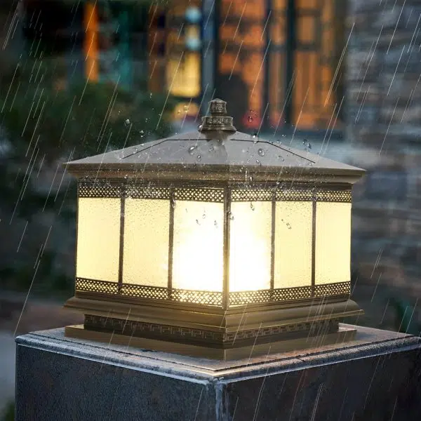 Intelligent Four Step Dimming Waterproof Retro Solar Fence Post Lights - Image 8