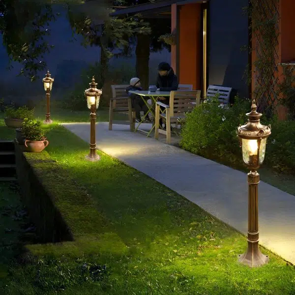 European-Style Waterproof Outdoor Lawn Lamp Elegant Pathway Lighting - Image 6