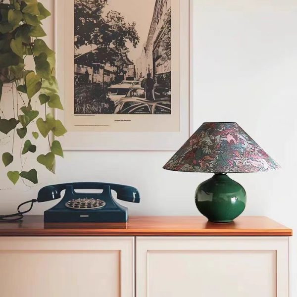 Modern Mid-Century Ceramic & Fabric Globe Base 1-Light Table Lamp For Living Room - Image 5