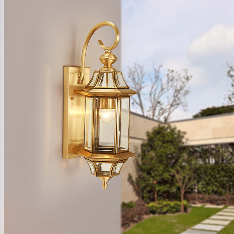 BS-Lighting-AM01660-11.jpg Traditional European Brass Glass Polygonal 1-Light Waterproof Wall Sconce Lamp For Bedroom Patio And Garden - Image 12