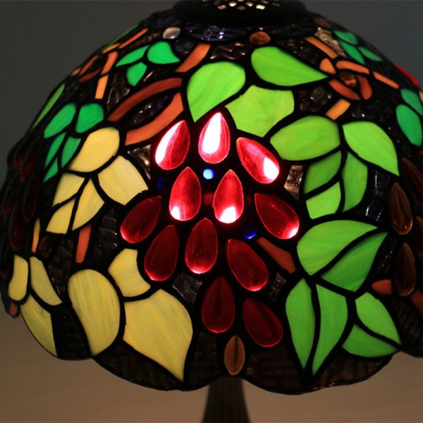 Traditional Tiffany Zinc Alloy & Stained Glass Round 1-Light Table Lamp For Bedroom & Living Room - Image 11