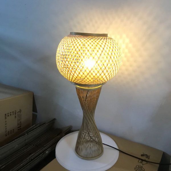 Traditional Vintage Rattan Weaving Cage Bamboo 1-Light Table Lamp For Bedroom - Image 2