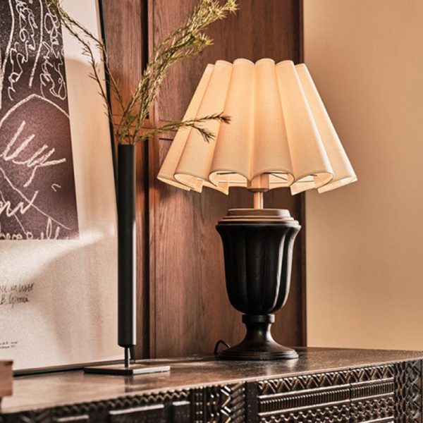 Traditional Vintage Fabric Flower Bouquet Shade Solid Wood 1-Light Table Lamp For Bedroom - Image 2