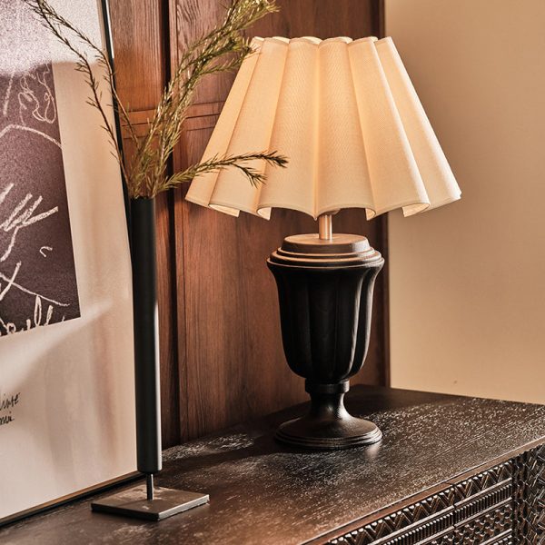 Traditional Vintage Fabric Flower Bouquet Shade Solid Wood 1-Light Table Lamp For Bedroom - Image 11