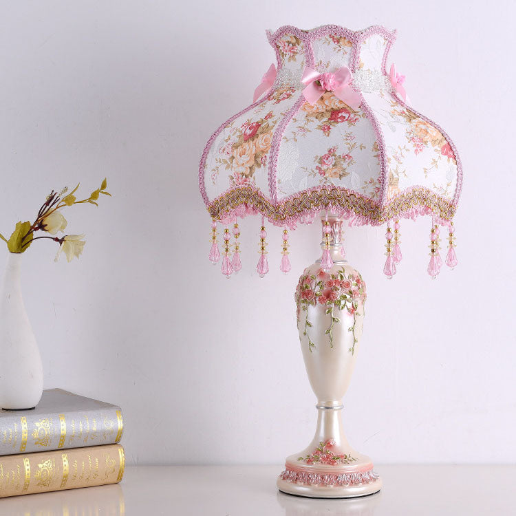 SKU-01-55cm-b555553b-5939-4acb-a4df-1563beb22023.jpg Traditional European Rose Vase Base Resin Fabric 1-Light Table Lamp For Bedroom - Image 1