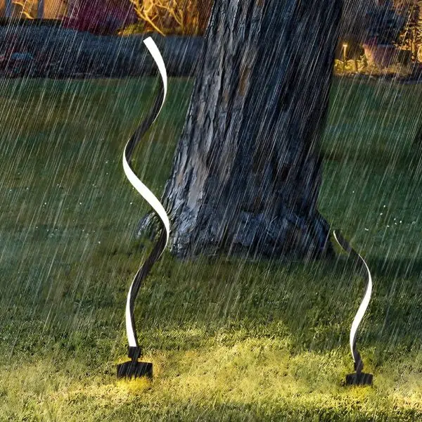 Eco-Friendly Twisted Seaweed Design LED Solar Lawn Lights - Image 3