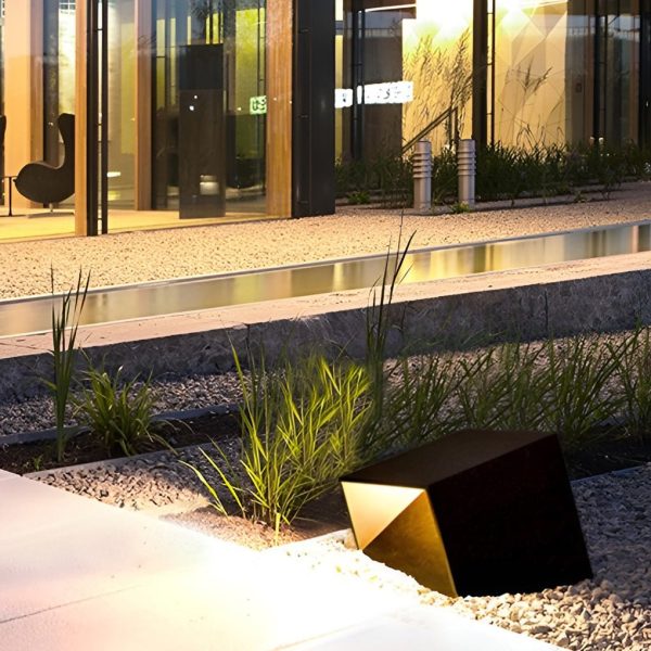 Unique Stainless Steel Artful Cube Outdoor Landscape Light Modern Geometric Illumination - Image 4