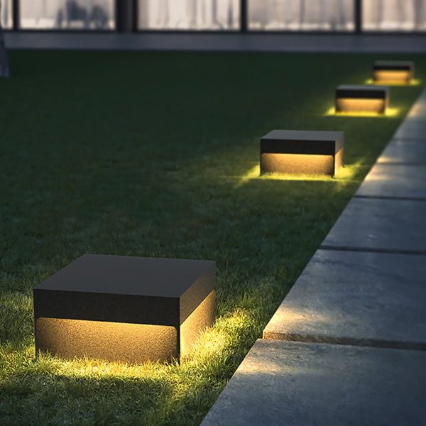 Square Waterproof LED Solar Modern Outdoor Fence Post Lights Pillar Light - Image 2
