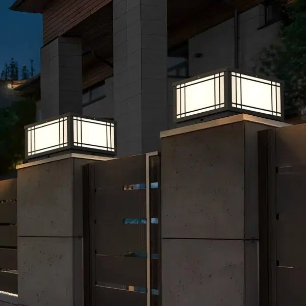 Retro Grilles Waterproof LED 3 Step Dimming Solar Fence Post Lights with Remote - Image 4