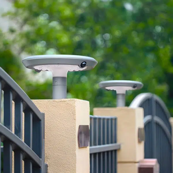 Simple Round LED Solar LED Post Light with Dual Motion Sensor - Image 4