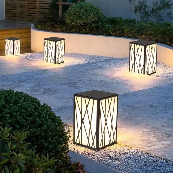 Square 20W LED Waterproof Modern Solar Post Lights Outdoor Pathway Lights - Image 6