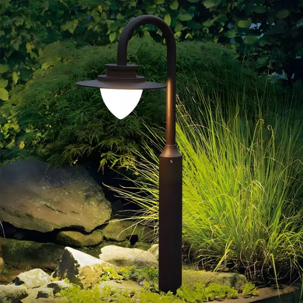 Minimalist Nordic Arc Arm LED Lawn Lamp Durable Outdoor Post Lighting - Image 2