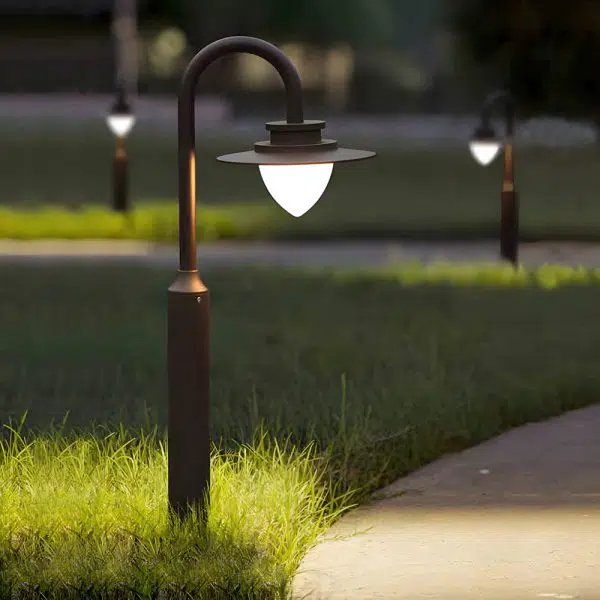 Minimalist Nordic Arc Arm LED Lawn Lamp Durable Outdoor Post Lighting - Image 3